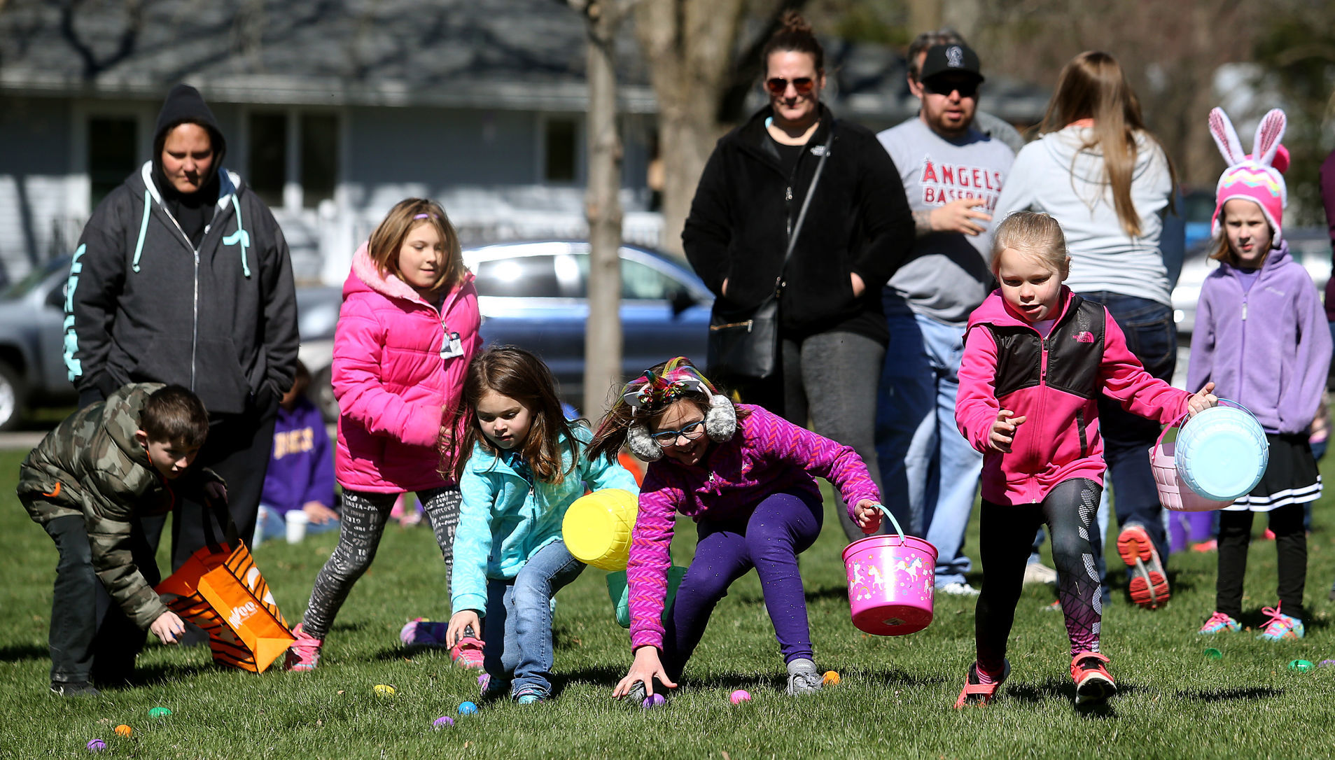 041319-mus-egghunt-010